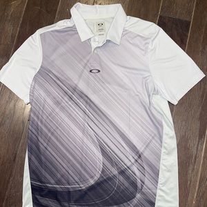 Oakley mens medium polo